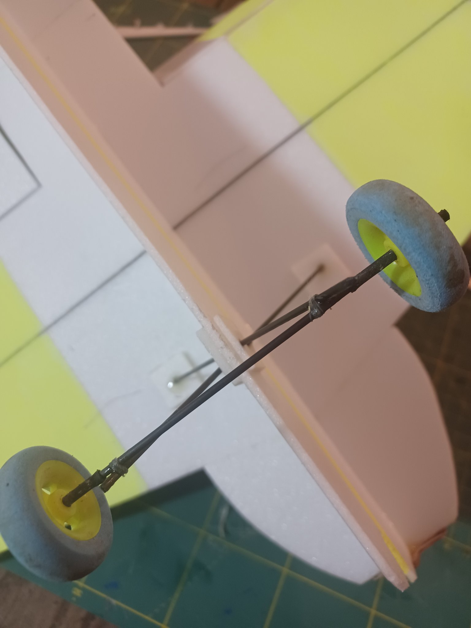 train d'atterissage.jpg