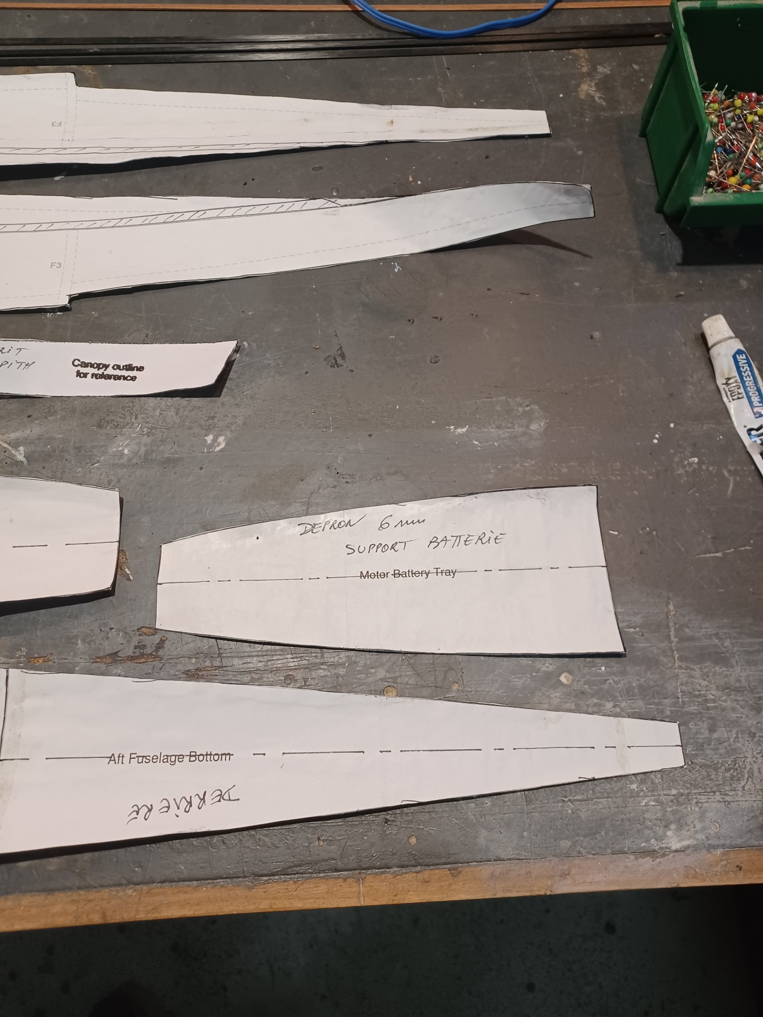 pieces fuselage 3.jpg