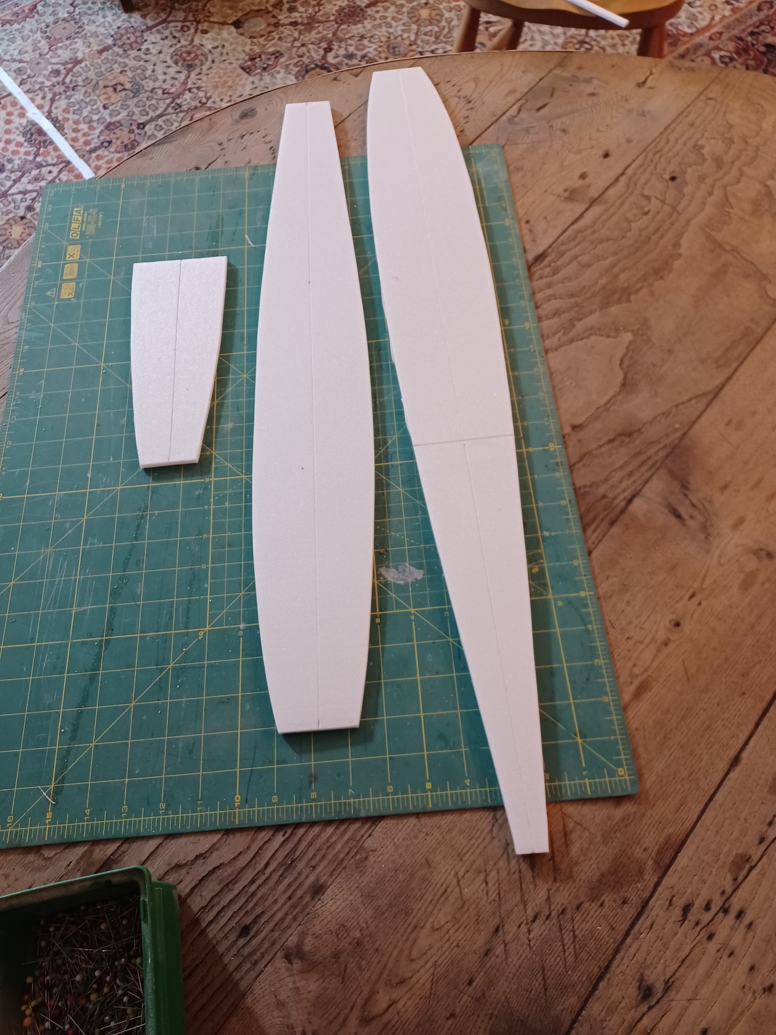 fonds fuselage taillés et poncés.jpg