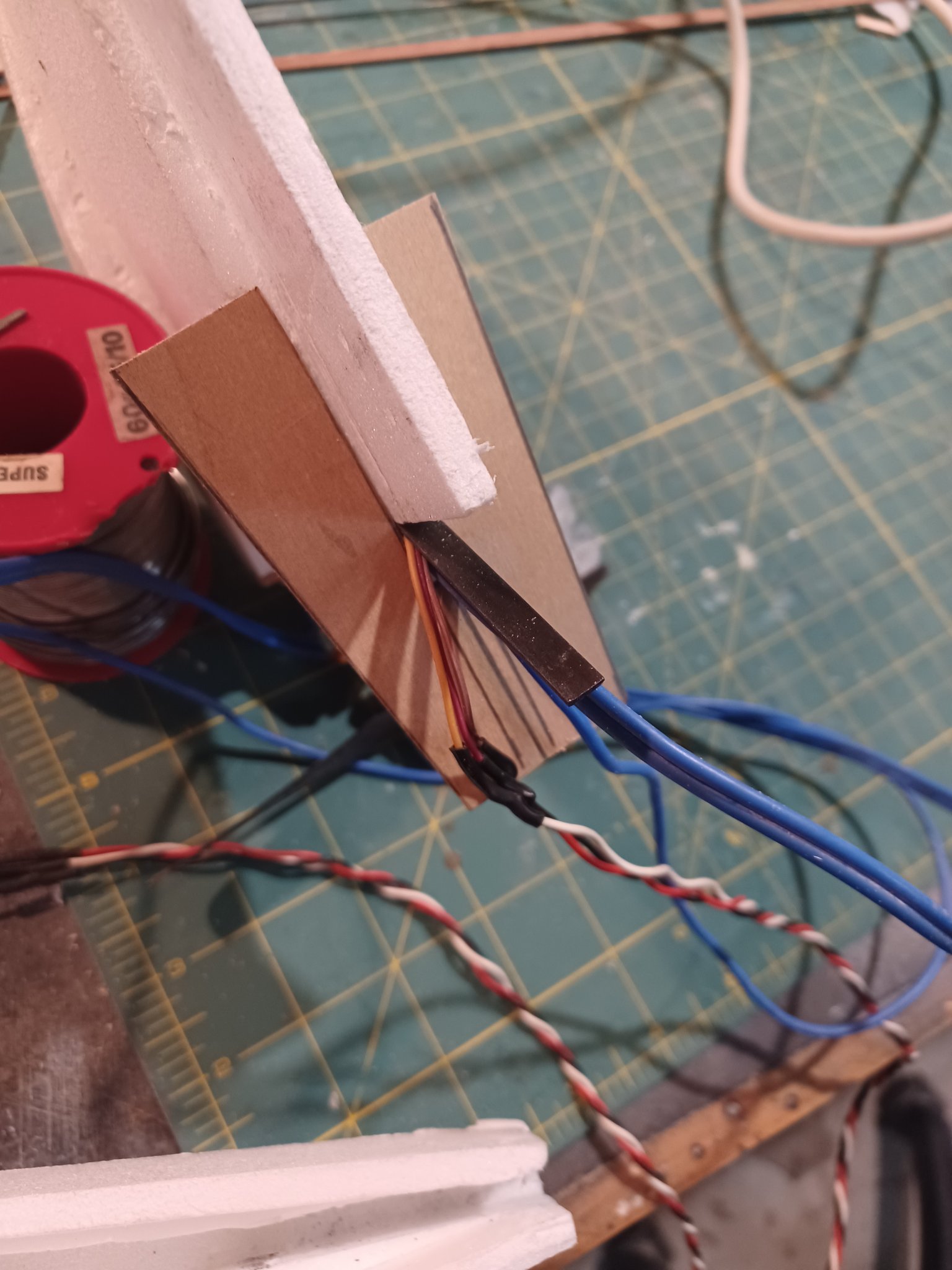 collage renfort aile derive.jpg