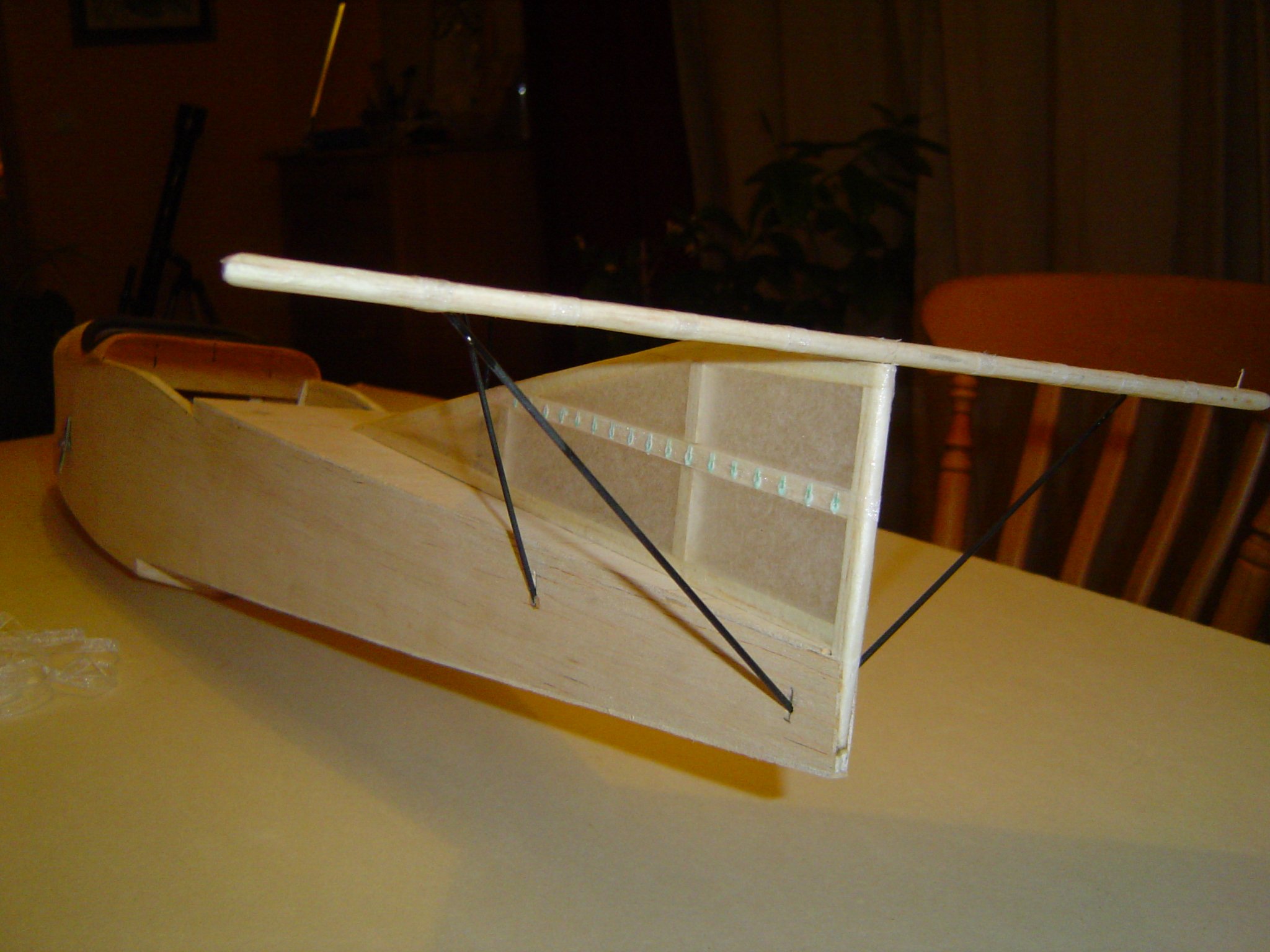 fuselage arriere.JPG