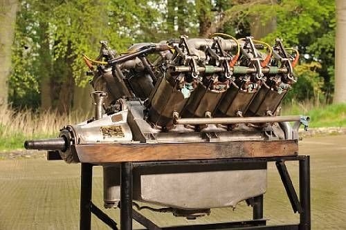 moteur curtiss f 2.jpg