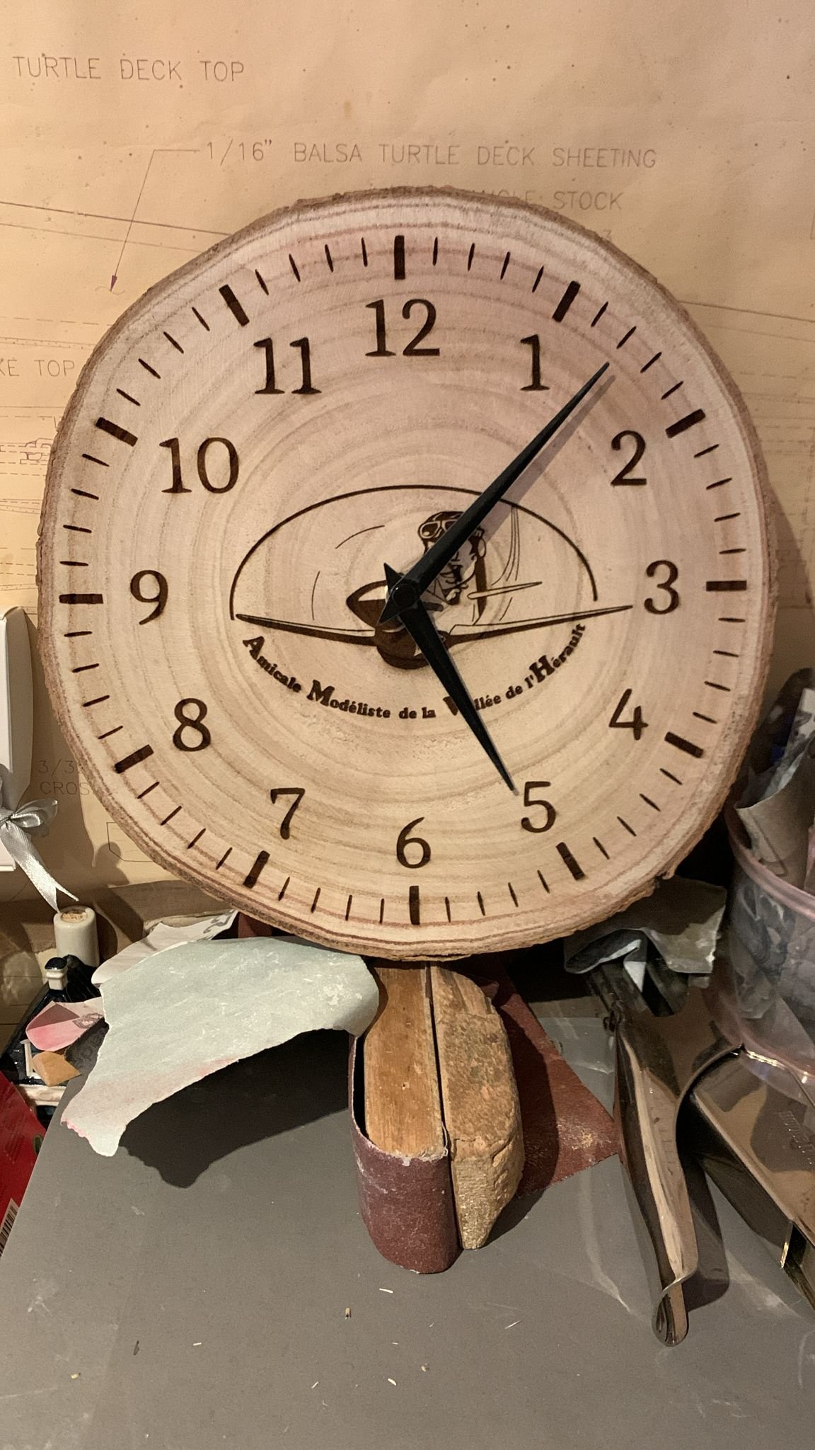 Horloge AMVH.jpeg