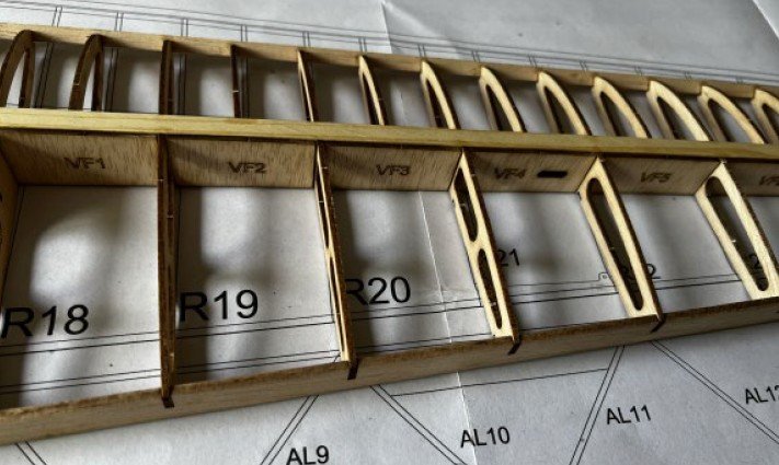 cloison Kranich 2.jpg