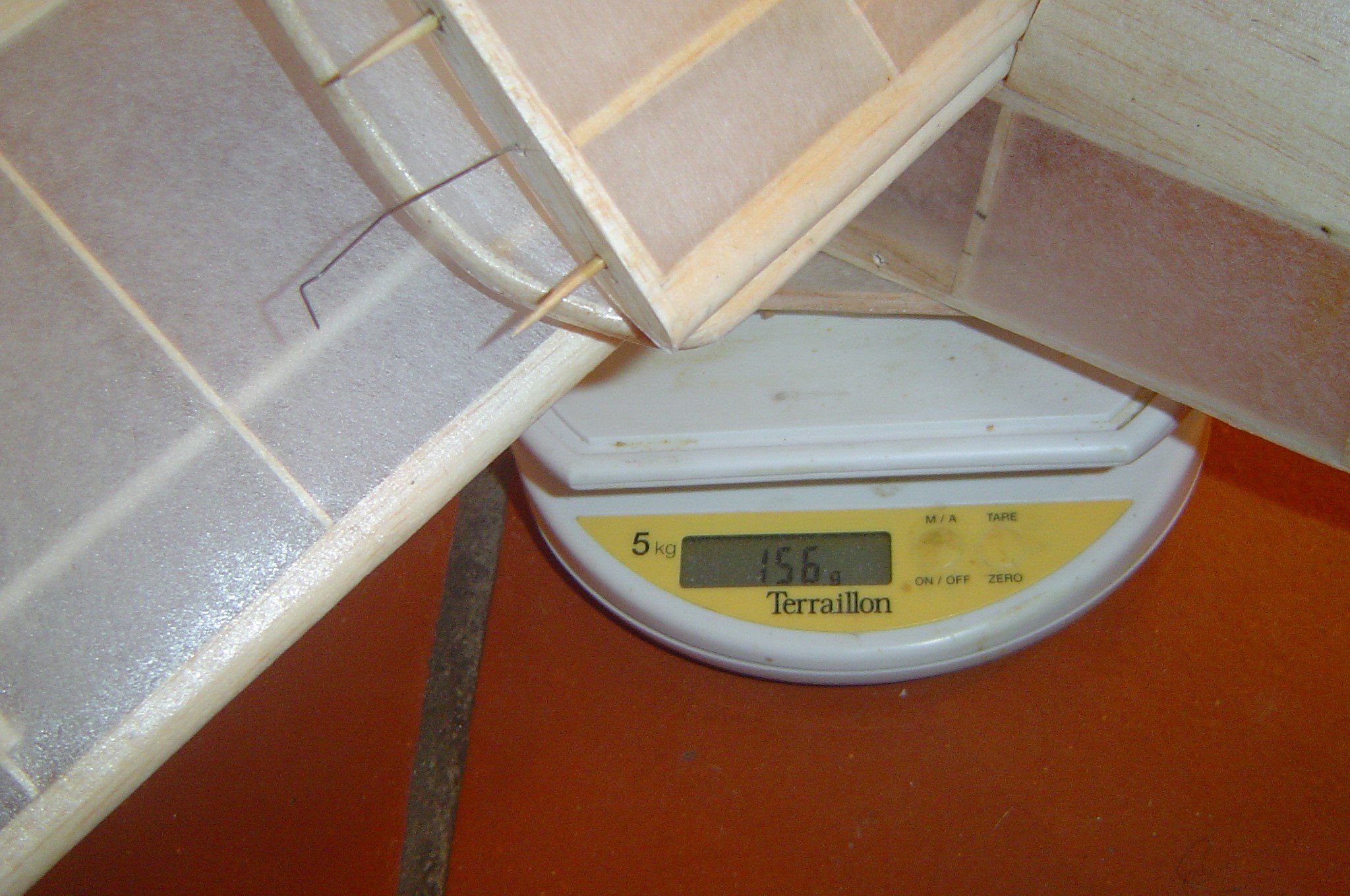 fuselage et ailes.JPG