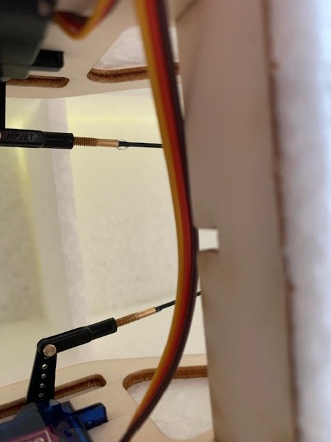 chapes empenages.jpg